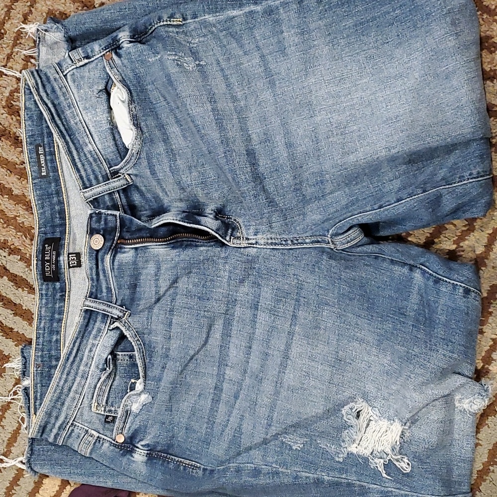Judy Blue Relaxed Fit Size 13/31